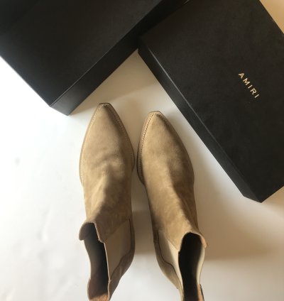 Crepe Suede Point-toe Chelsea Boots