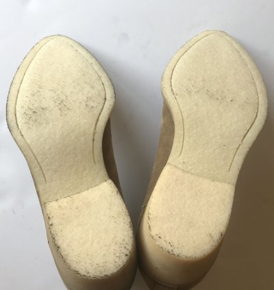 Crepe Suede Point-toe Chelsea Boots