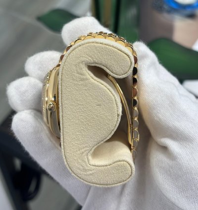 Rolex Datejust 31 2024 Rolex Datejust 31 Yellow Gold - Olive Green Diamond Dial - President Box And Papers