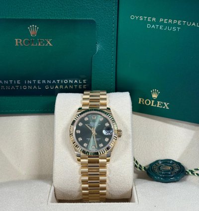 Rolex Datejust 31 2024 Rolex Datejust 31 Yellow Gold - Olive Green Diamond Dial - President Box And Papers