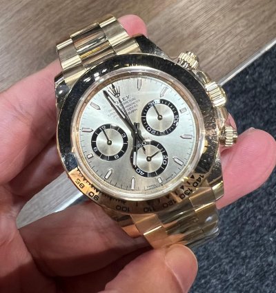 Rolex Daytona 2025 New Daytona Yellow Gold Champagne Golden Dial
