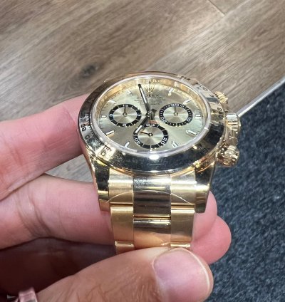 Rolex Daytona 2025 New Daytona Yellow Gold Champagne Golden Dial