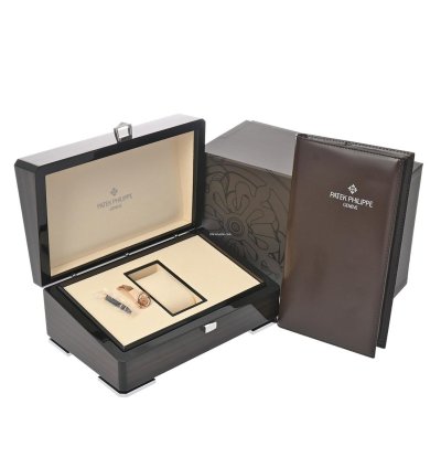 Patek Philippe Annual Calendar Chronograph Complications Annual Calendar Flybackchronograph 5905r-001 Belt Not Included