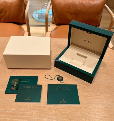 Rolex Daytona warranty Dated In Oct 2024