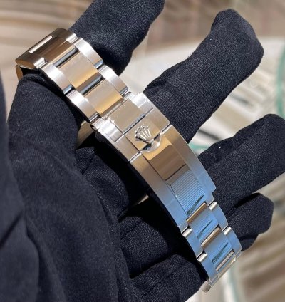Rolex Daytona warranty Dated In Oct 2024