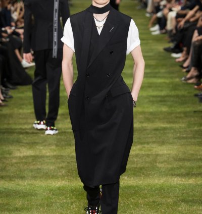 Dior - Kris Van Assche - 18 - B22