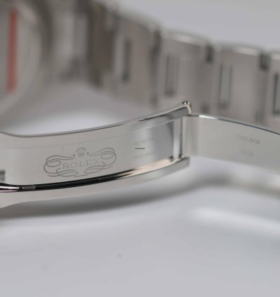 Rolex Daytona 116500ln 40mm Full Set New Unworn