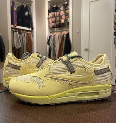 Nike Air Max 1 Travis Scott Cactus Jack Saturn Gold