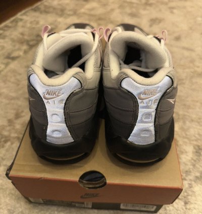 Nike Air Max 95 - Gunsmoke Pink Foam