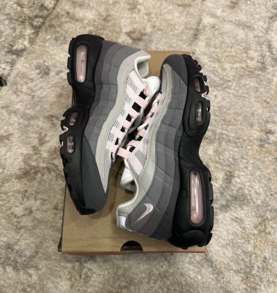 Nike Air Max 95 - Gunsmoke Pink Foam