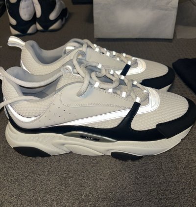 Dior B22 Black And White