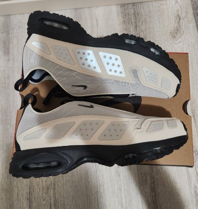 Nike Air Max Sunder Phantom Black women Obscura
