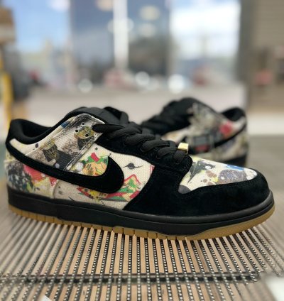 Nike Sb Dunk Low X Supreme rammellzee