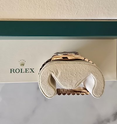 Rolex Datejust 31 Brand New With Rolex Diamonds With Full Box And Accessorie