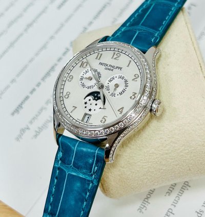 Patek Philippe Annual Calendar Complications
