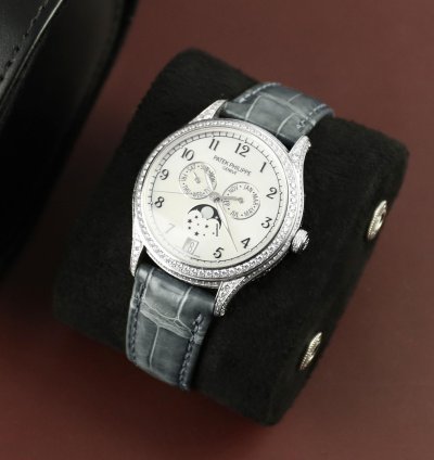 Patek Philippe Annual Calendar Complications 4948g-010 38mm White Mother-of-pearl Dial