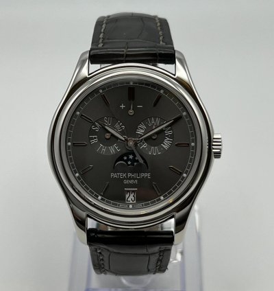Patek Philippe Annual Calendar Complications 5146p-001 Annual Calendar Platinum Grey Dial 2017