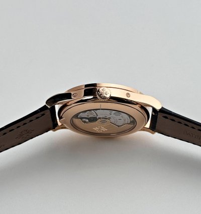 Patek Philippe Annual Calendar Complications 5396r-015 Annual Calendar Rose Gold Blue Dial 2019