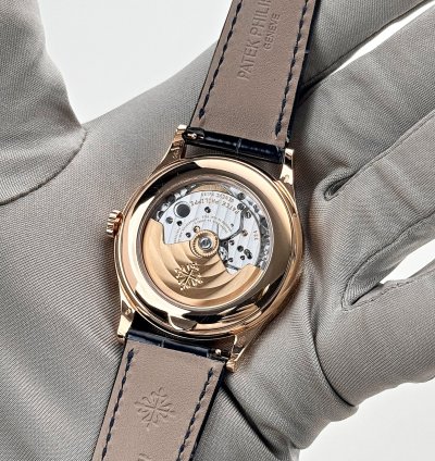 Patek Philippe Annual Calendar Complications 5396r-015 Annual Calendar Rose Gold Blue Dial 2019