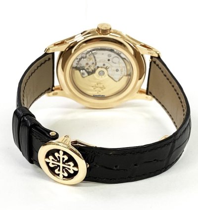 Patek Philippe Annual Calendar Complications Annual Calendar 40mm 5205r-001 Rose Gold With Brown Leather Watch White Dial 2020