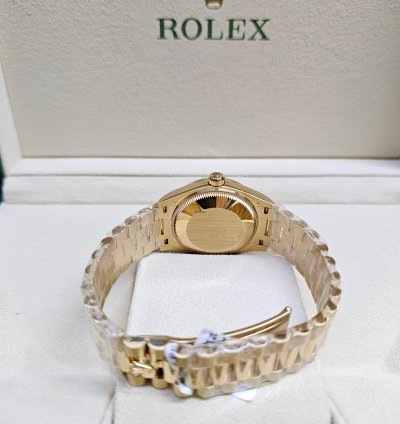Rolex Datejust 31 Green Floating Diamond Dial