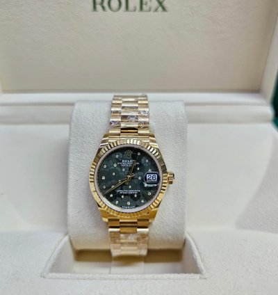 Rolex Datejust 31 Green Floating Diamond Dial