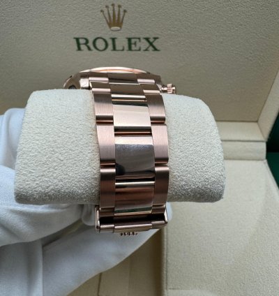 Rolex Daytona 116505 Everose Gold Black Dial New 2022