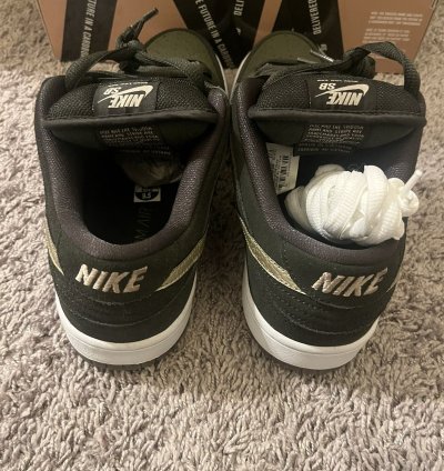 rare 800 Online Nike Sb Dunk Low Sequoia White Gum