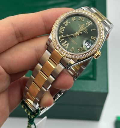 Rolex Datejust 31 Green Roman Oys