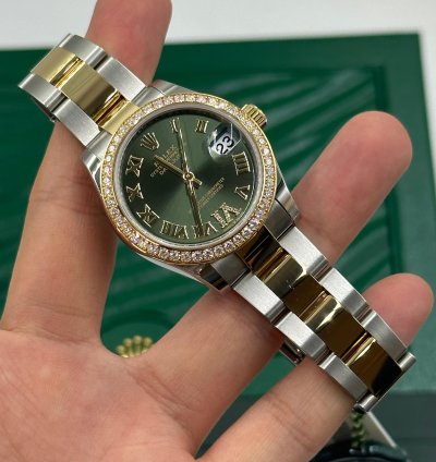 Rolex Datejust 31 Green Roman Oys