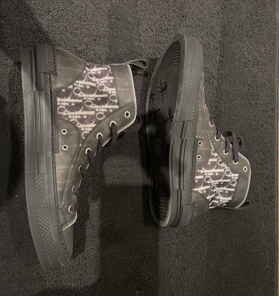 Dior B23