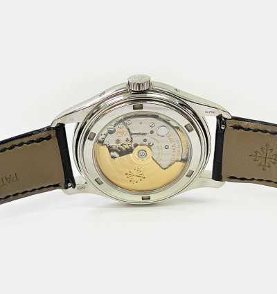 Patek Philippe Annual Calendar Complications Ladies Annual Calendar 5147g-001 White Gold Watch With Blue Leather Watch Blue Dial 2022