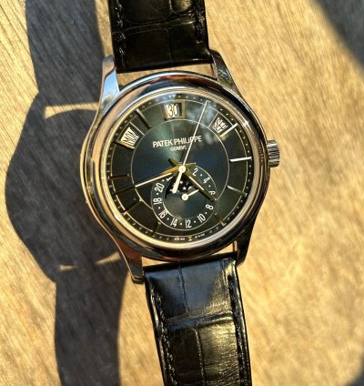 Patek Philippe Annual Calendar Full Set Super Etat Plusieurs Bracelets Patek