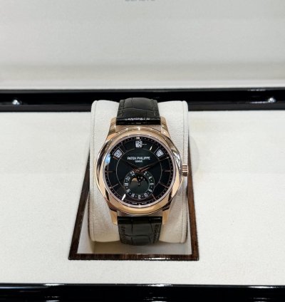 Patek Philippe Annual Calendar Green Dial 2022 5205r-011 Olive