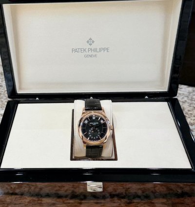 Patek Philippe Annual Calendar Green Dial 2022 5205r-011 Olive