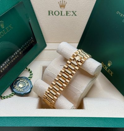 Rolex Datejust 31 New 2024 Champagne Index Dial Fluted Bezel Yellow Gold President