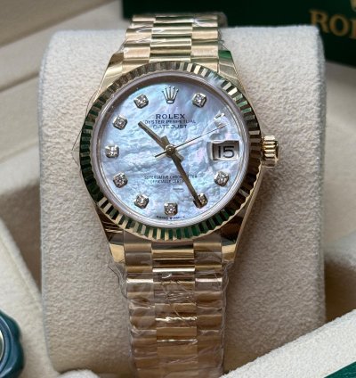 Rolex Datejust 31 New 2024 Mother Of Pearl Diamond Dial Fluted Bezel Yellow Gold President