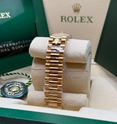 Rolex Datejust 31 New 2024 Mother Of Pearl Diamond Dial Fluted Bezel Yellow Gold President