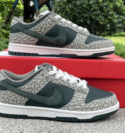 Nike Sb Dunk - Urban Landscape Dark Stucco