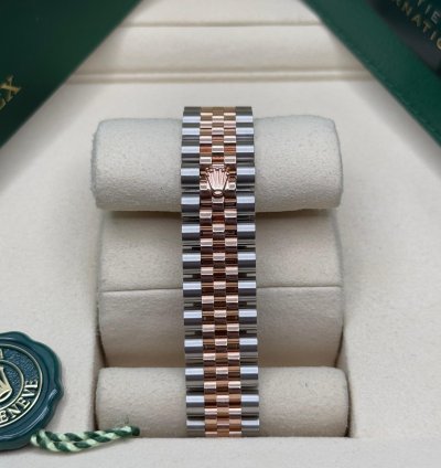 Rolex Datejust 31 New 2025 Chocolate Diamond Dial Two Tone Rose Gold Diamond Bezel Jubilee