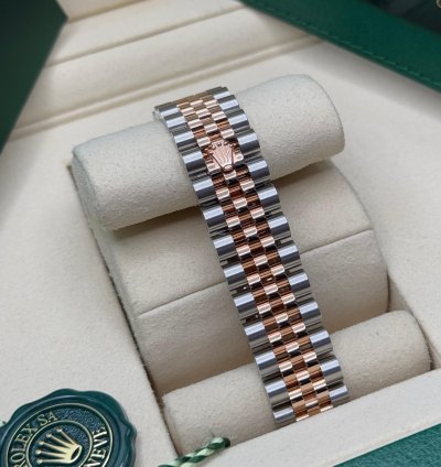 Rolex Datejust 31 New 2025 Chocolate Diamond Dial Two Tone Rose Gold Diamond Bezel Jubilee