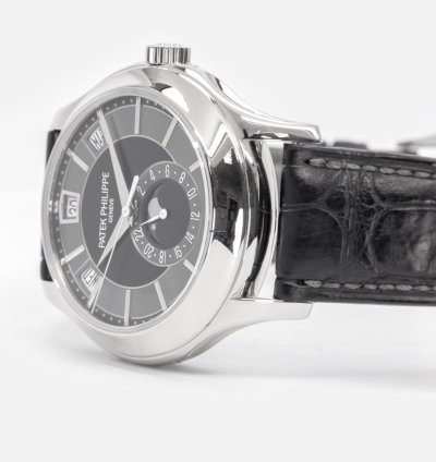 Patek Philippe Annual Calendar Moonphase 5205g-010