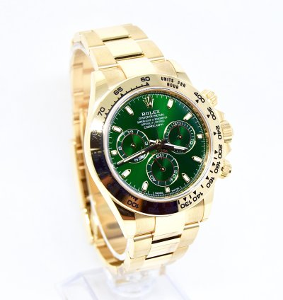 Rolex Daytona 116508 Green Box And Papers 2022
