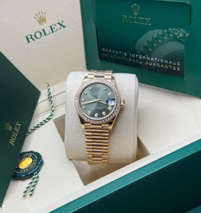 Rolex Datejust 31 New 2025 Olive Green Diamond Dial 18k Gold Diamond Bezel President