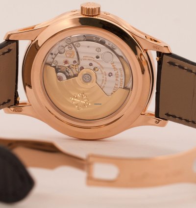 Patek Philippe Annual Calendar Papers Annual Calendar Complications Green 18k Gold 5205r-010 Box