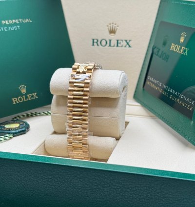 Rolex Datejust 31 New 2025 Tahitian Mother Of Pearl Diamond Dial Yellow Gold President
