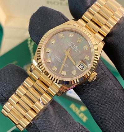 Rolex Datejust 31 New 2025 Unworn Datejust 31 Yellow Gold Black Mother-of-pearl Diamond Dial 278278