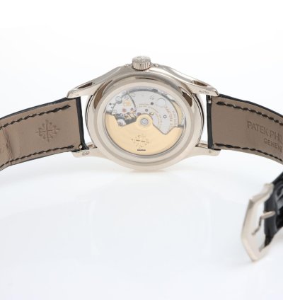 Patek Philippe Annual Calendar Ref 5205g-013 Moonphase Like New Full Set Year 2021
