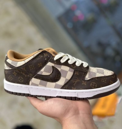 Nike Sb Dunk x Lv Louis Vuitton Monogram Brown