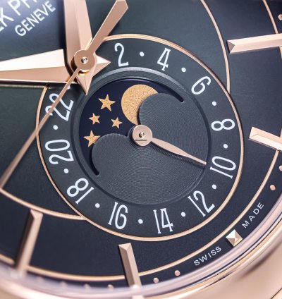 Patek Philippe Annual Calendar Ref 5205r-011 Rose Gold Green Dial Box Papers Bj-2022